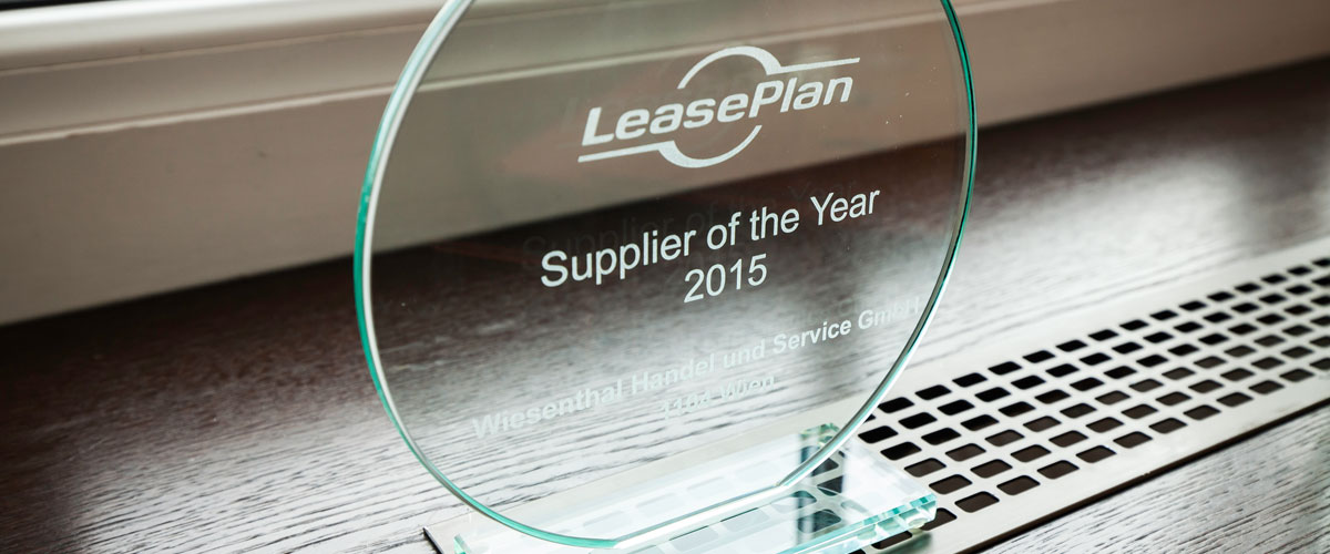 wiesenthal-leaseplan-supplier-of-the-year-2015-trophae_1200x500.jpg