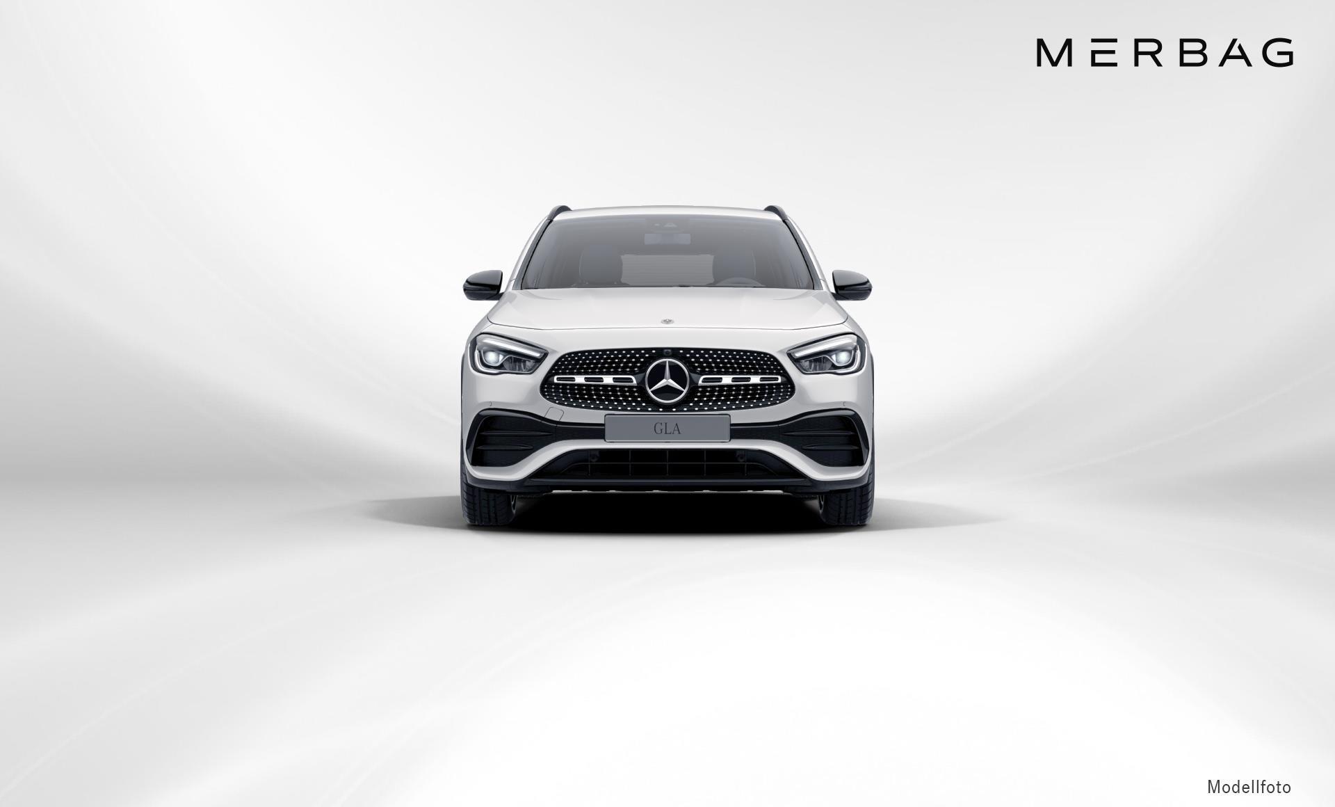 Mercedes-Benz - GLA 200 d AMG Line